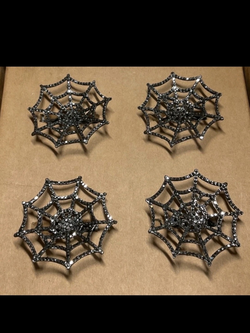 Tahari Home Halloween Napkin Rings Holders Set Of 4 Spider Web Black Rhinestones